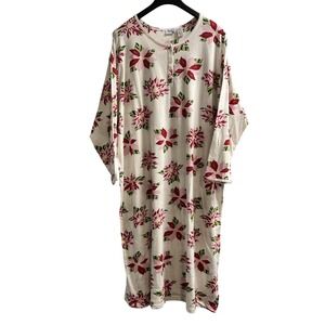 Dreams & Co Nightgown Womens 1X/2X White Poinsette Print Long Holiday‎ Christmas